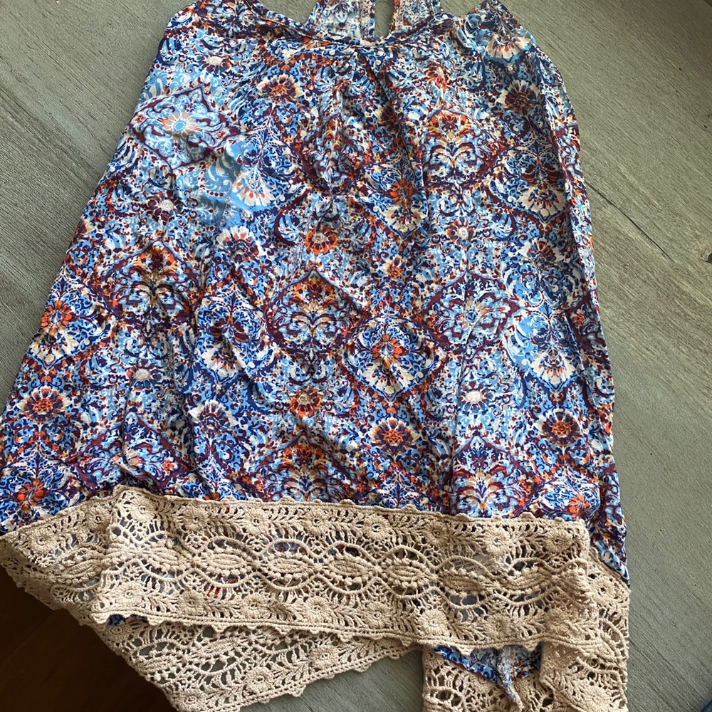 Tank top - Picture 3 of 3